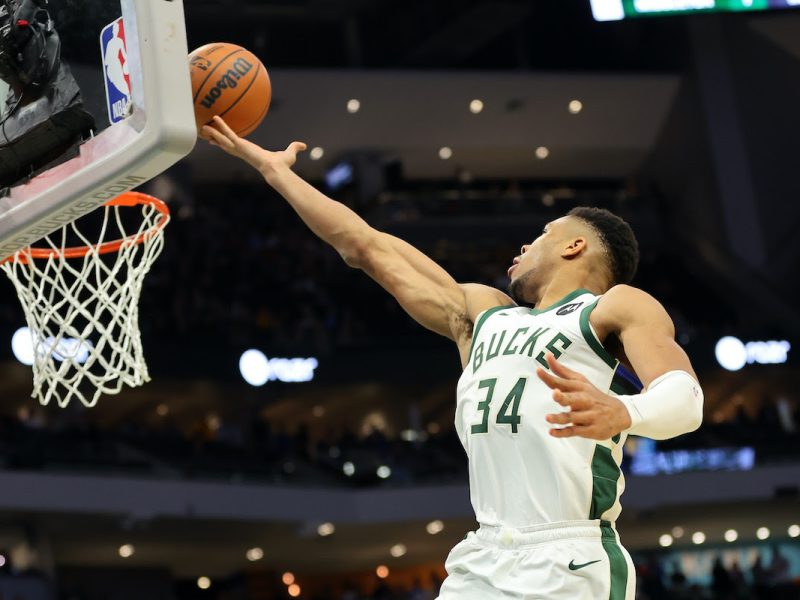 Greek God: Almighty Giannis Scores 64 Points 😤